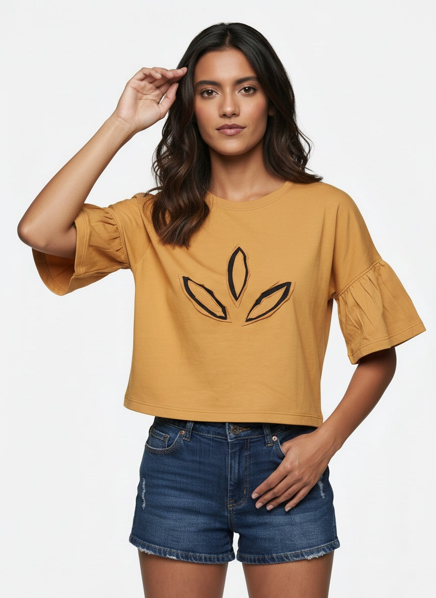 Laurel Tee | Camel Leaf Appliqué